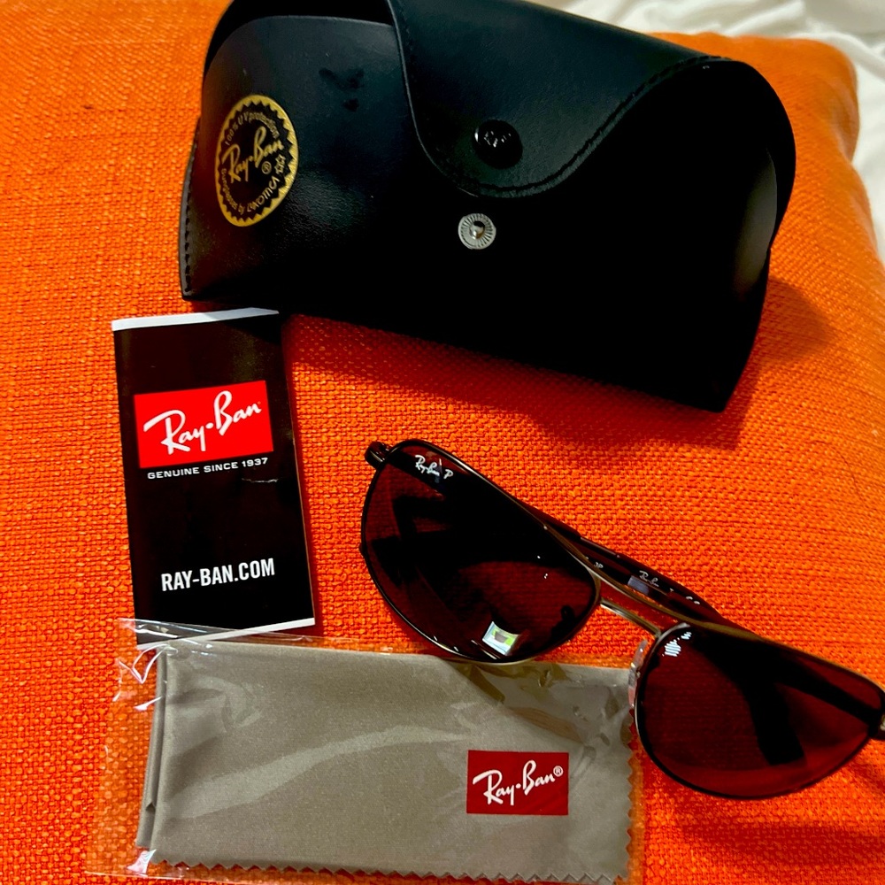 Ray-Ban Black Sunglasses with Accessories